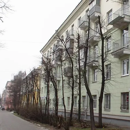 Royal Group - Rumyantseva 17 Apartment